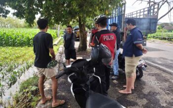 Warga Mesangguk Antusias, Polisi Sosialisasikan Layanan Darurat KEMOS 110