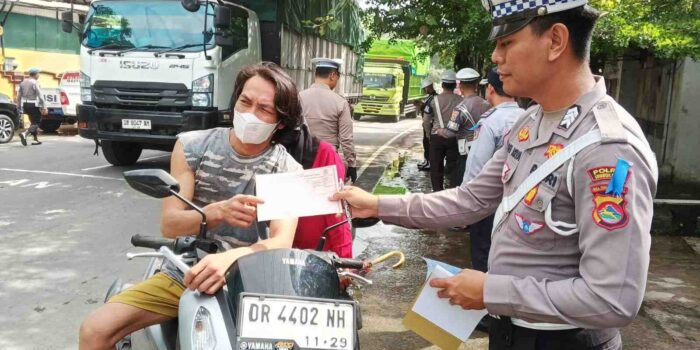 Utamakan Teguran, Sat Lantas Lobar Sasar Pelanggaran R2 di Lembar