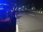 WhatsApp Image 2025-12-18 at 02.13.50 (1) Antisipasi Kejahatan Malam, Sat Samapta Patroli ke Desa Rumak