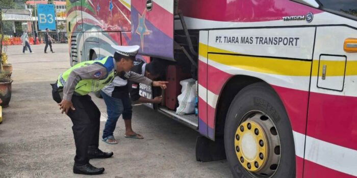 Kondisi Terkini Pelabuhan Lembar Jelang Libur Natal 2025