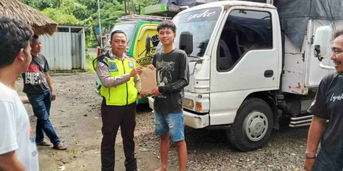 Upaya Polres Lombok Barat Tekan Laka Lantas Melalui Edukasi ODOL